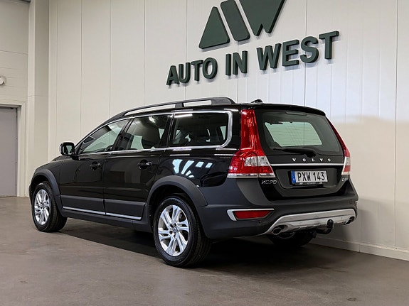 Volvo XC70 4 of 5
