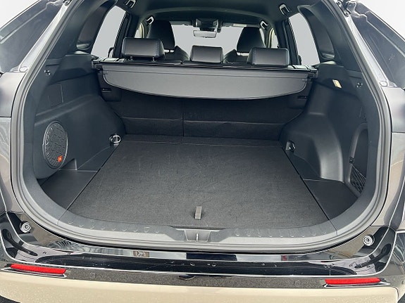 Toyota RAV4 10 of 12