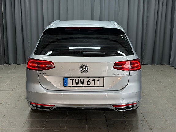 Volkswagen Passat 3 of 5
