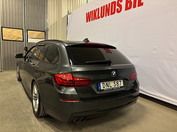 BMW 520d 3 of 5