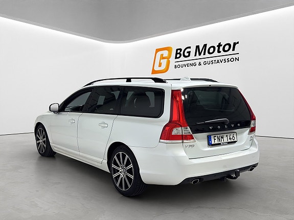 Volvo V70 26 of 30