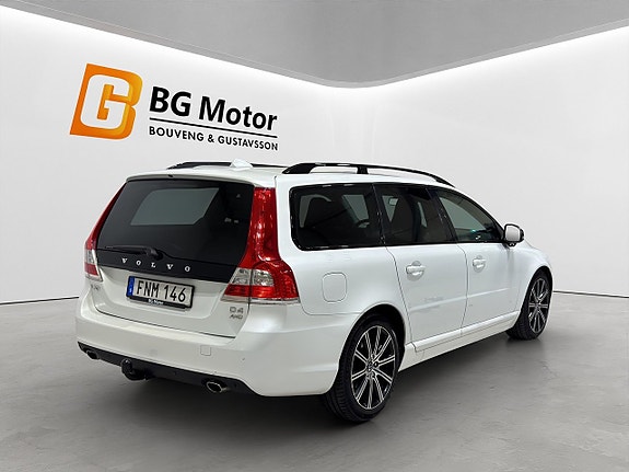 Volvo V70 6 of 30