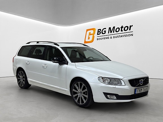 Volvo V70 17 of 30
