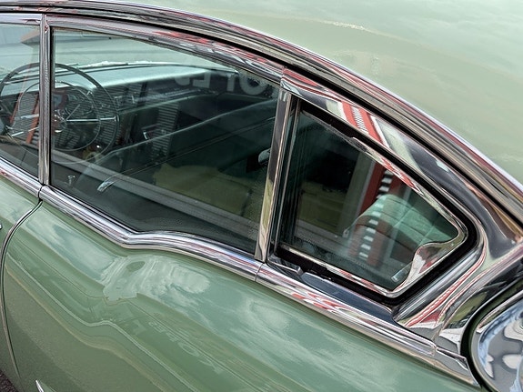 Cadillac Deville 26 of 30