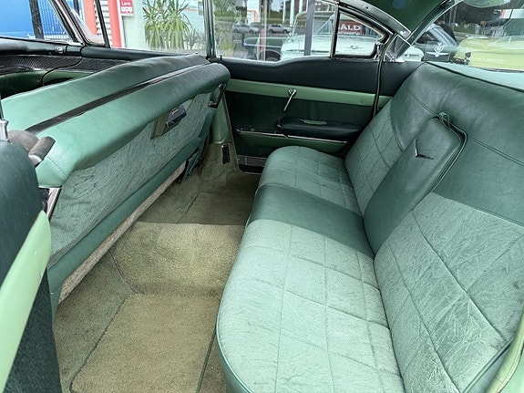 Cadillac Deville 17 of 30