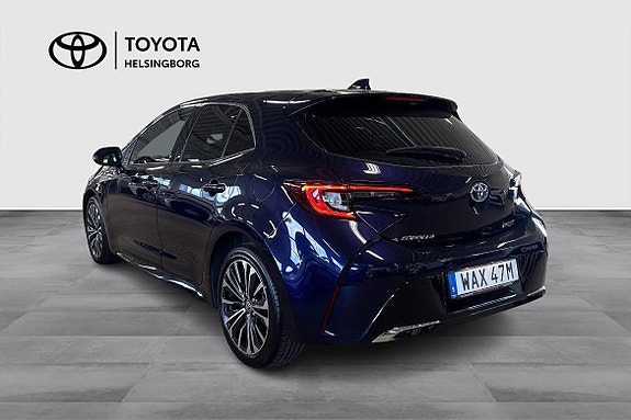 Toyota Corolla 6 of 15