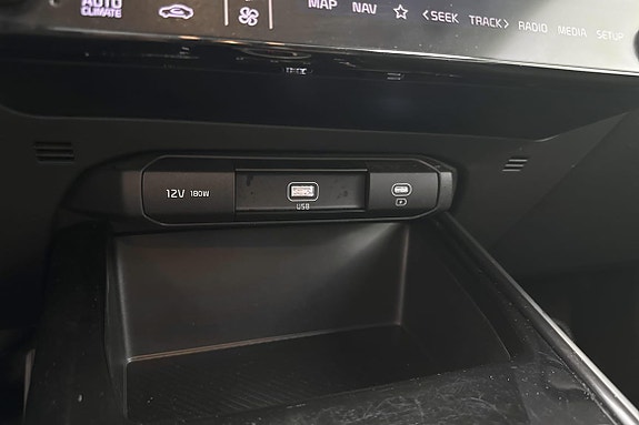 Kia Niro 11 of 19