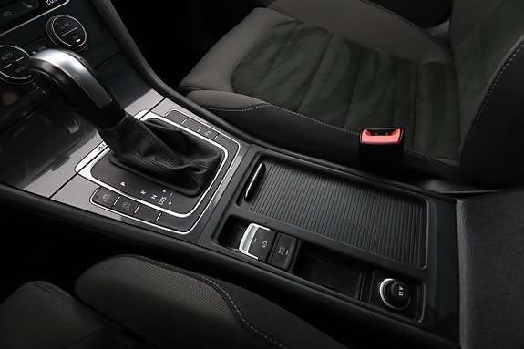 Volkswagen Golf Alltrack 25 of 30