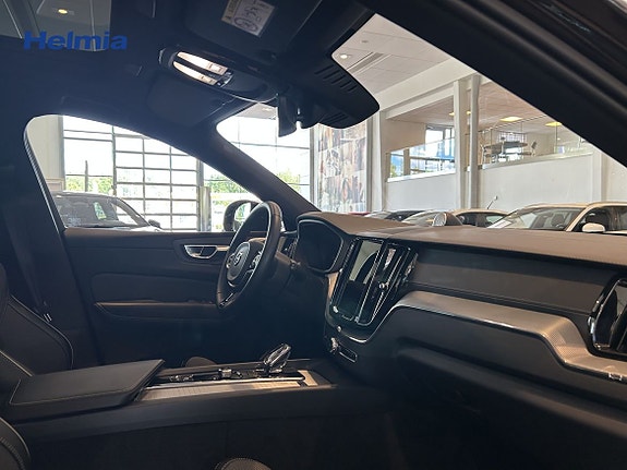Volvo XC60 4 of 5