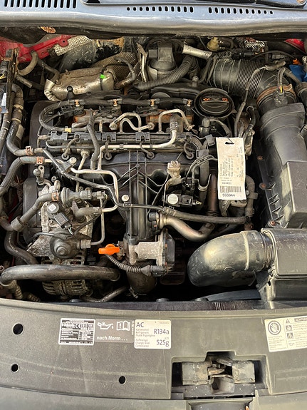 Volkswagen Caddy 4 of 4