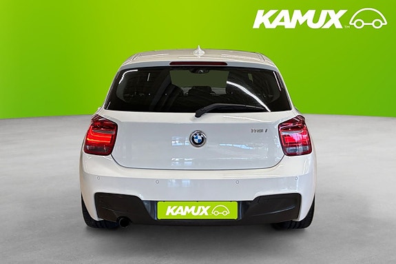 BMW 116i 5 of 5