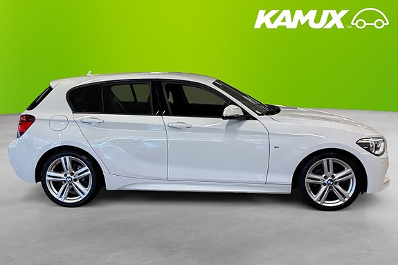 BMW 116i 2 of 5