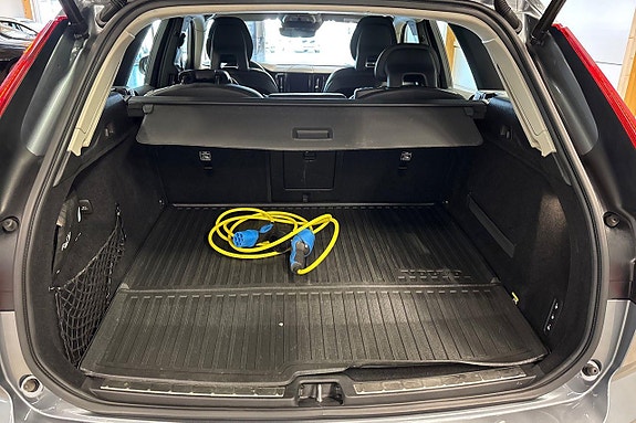 Volvo XC60 15 of 30