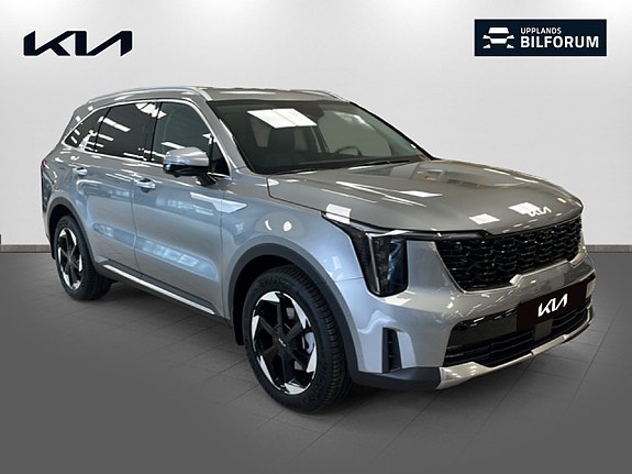 Kia Sorento 3 of 22