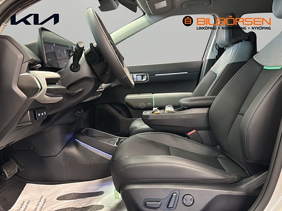 Kia EV4 8 of 14