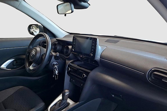 Toyota Yaris Cross 9 of 14