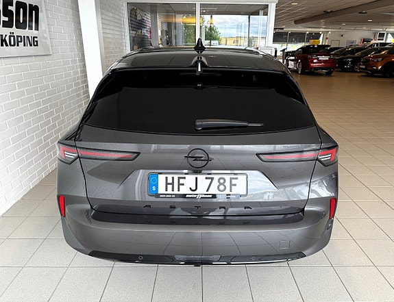 Opel Astra 4 of 5
