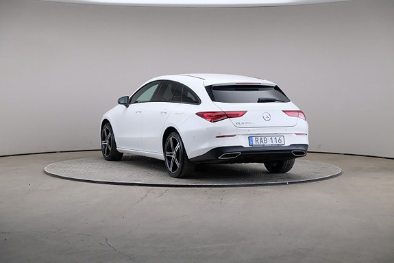 Mercedes-Benz CLA200 2 of 5