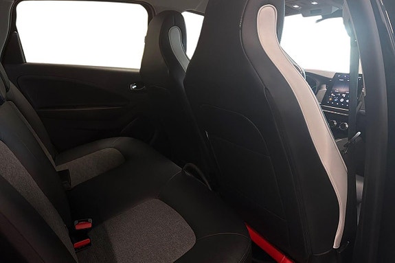 Renault Zoe 11 of 24
