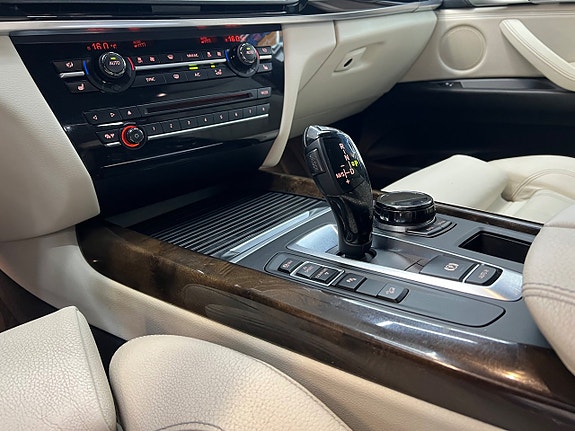 BMW X5 24 of 30