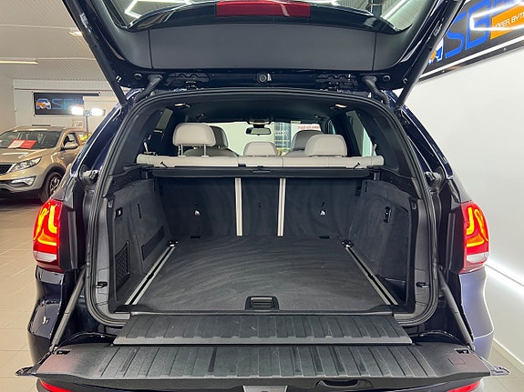 BMW X5 13 of 30