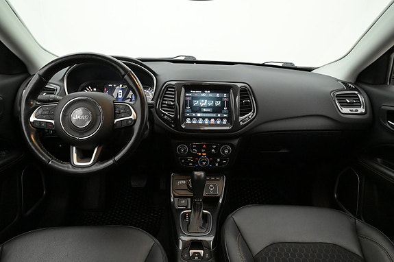 Jeep Compass 6 of 27