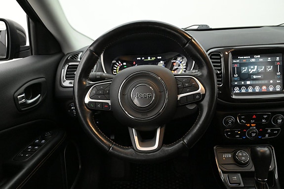 Jeep Compass 7 of 27