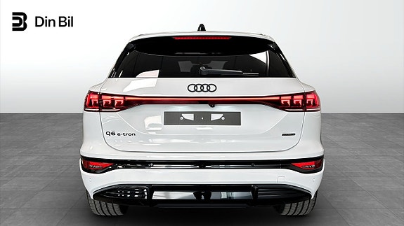 Audi Q6 e-tron 5 of 5