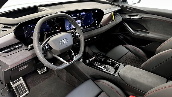 Audi Q6 e-tron 7 of 27