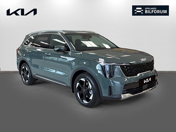 Kia Sorento 3 of 20