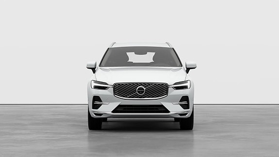 Volvo XC60 2 of 5