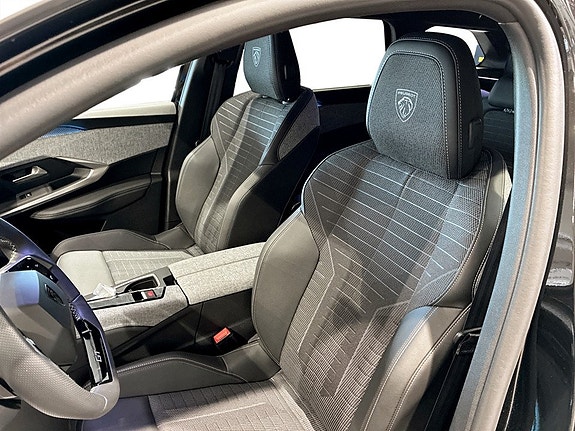 Peugeot 5008 5 of 5