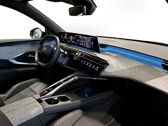Peugeot 5008 11 of 15
