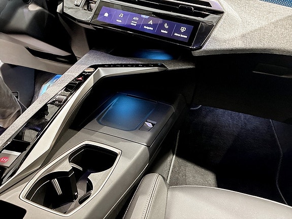 Peugeot 5008 10 of 15