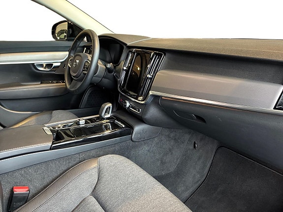 Volvo V90 4 of 16