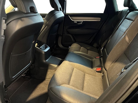Volvo V90 6 of 16
