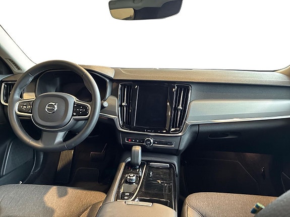 Volvo V90 5 of 16