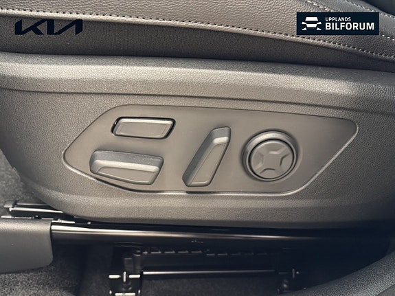 Kia Sorento 16 of 20