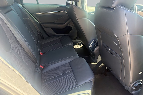 Skoda Octavia 15 of 19