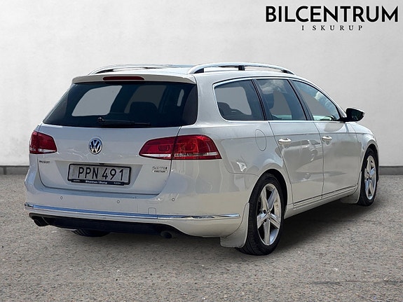 Volkswagen Passat 4 of 5