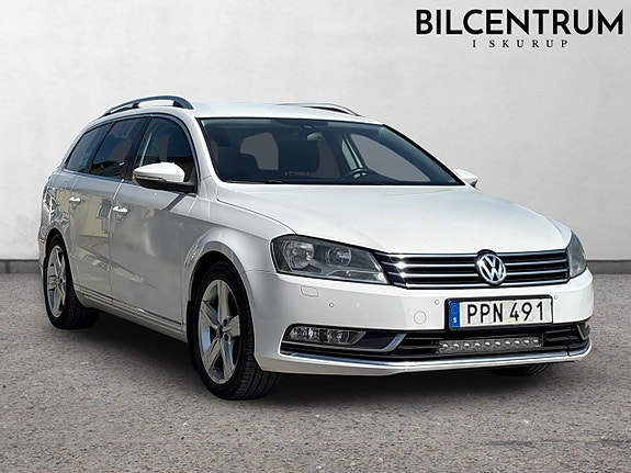 Volkswagen Passat 3 of 5