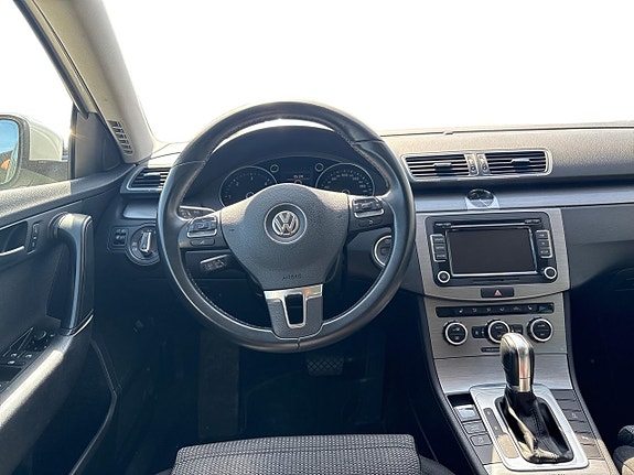 Volkswagen Passat 5 of 5