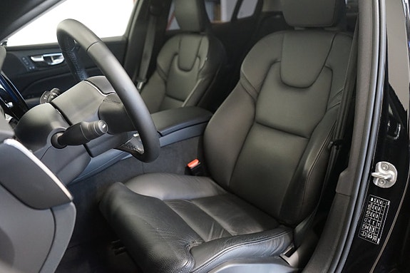 Volvo S60 8 of 11