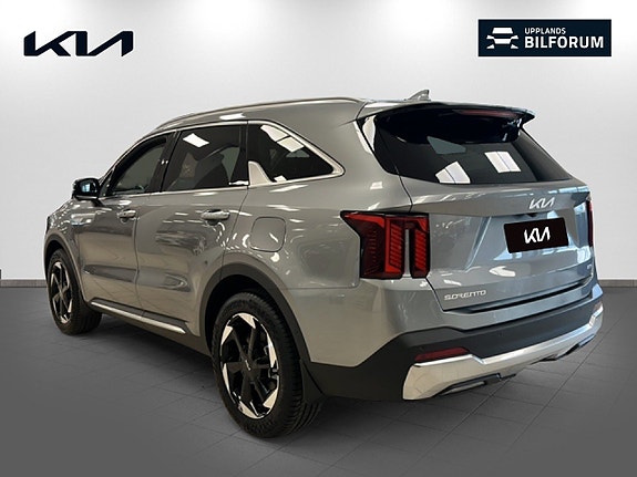 Kia Sorento 6 of 22