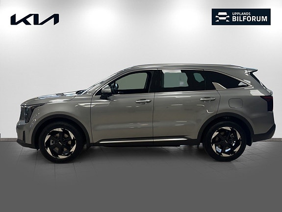 Kia Sorento 4 of 22