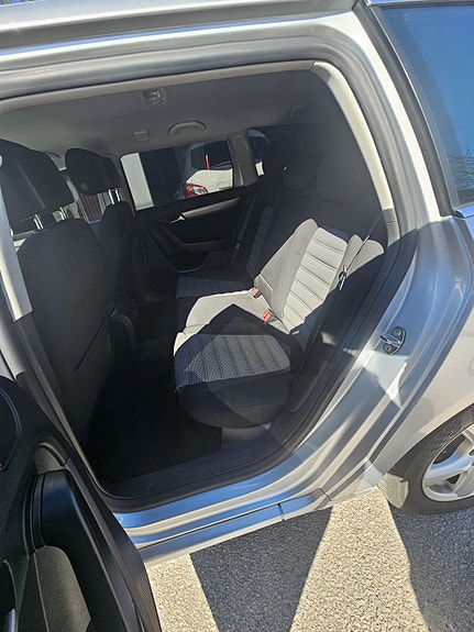 Volkswagen Passat 5 of 5