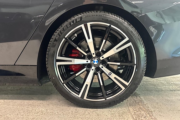 BMW i5 14 of 19