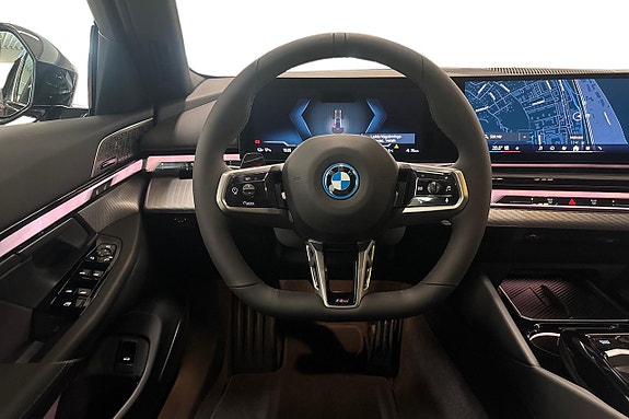 BMW i5 9 of 19