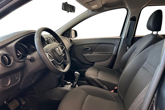 Dacia Logan 10 of 23