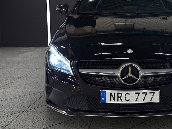 Mercedes-Benz CLA200 10 of 30